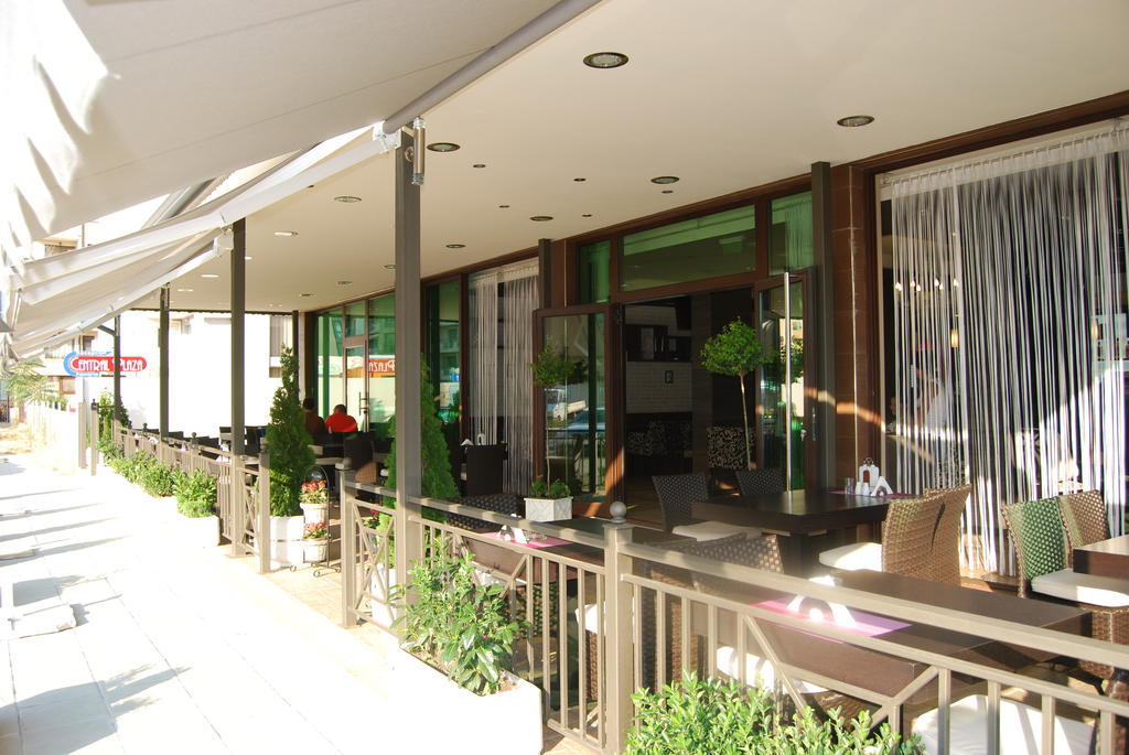 Central Plaza Pomorie Kültér fotó